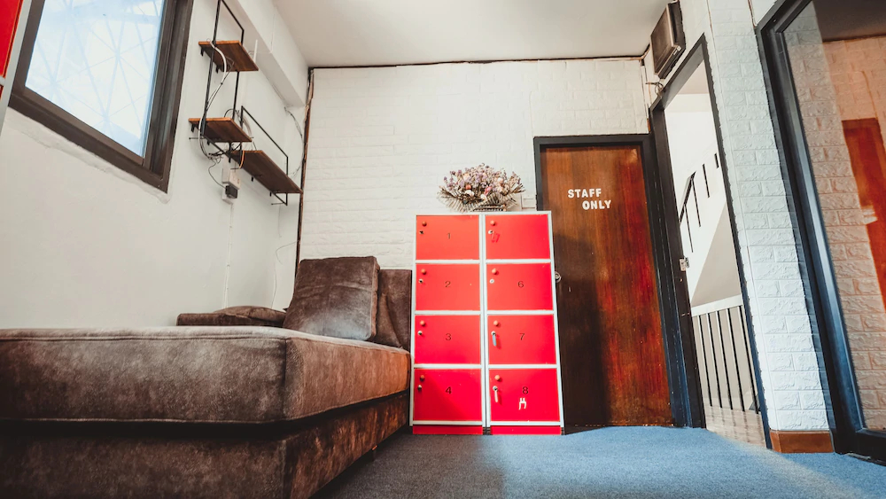 The Hubs Hug Hostel