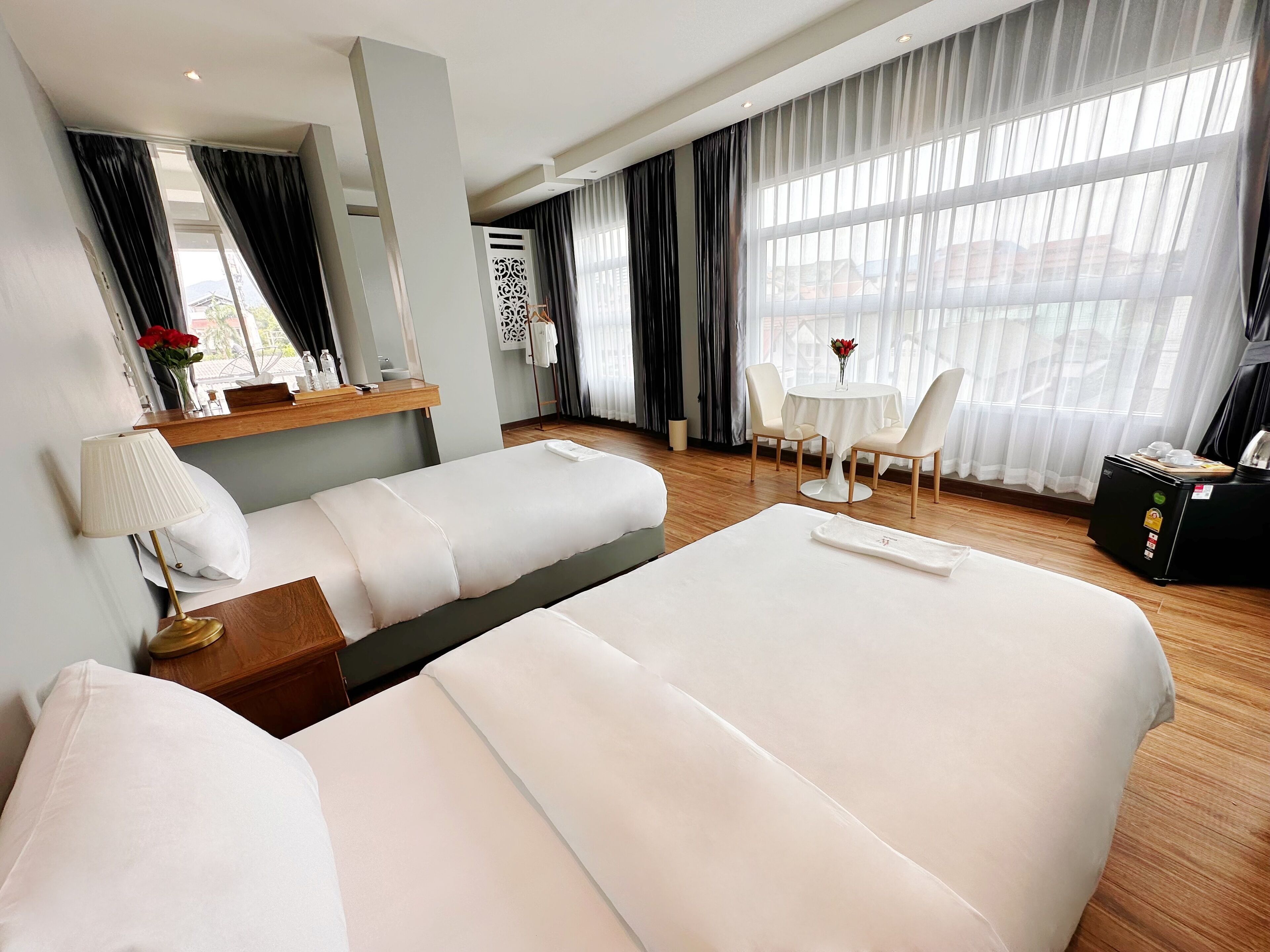 The White House Rachamankha