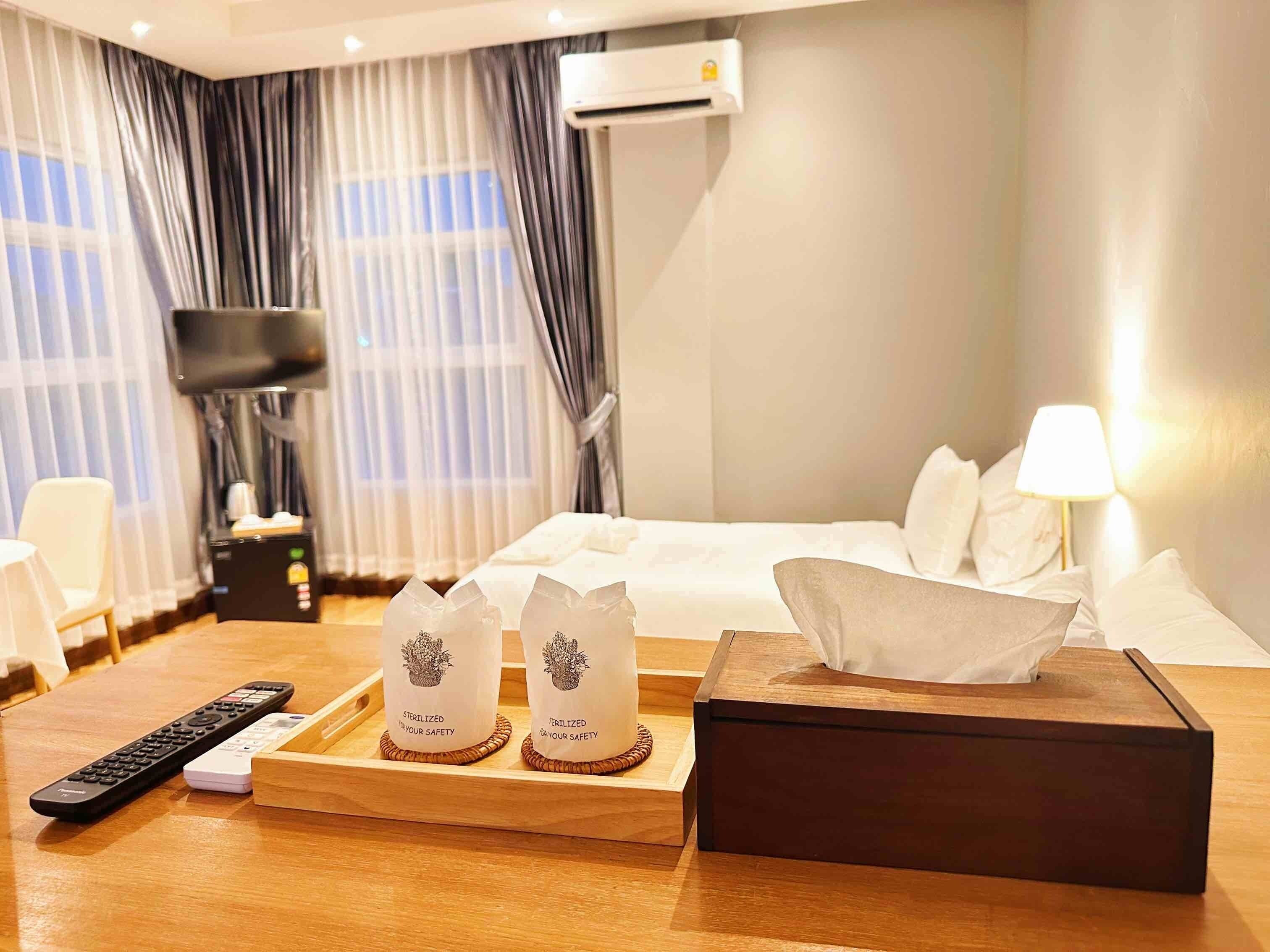 The White House Rachamankha