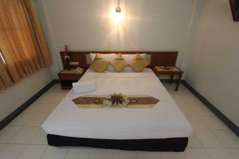 Top North Hotel & Resort