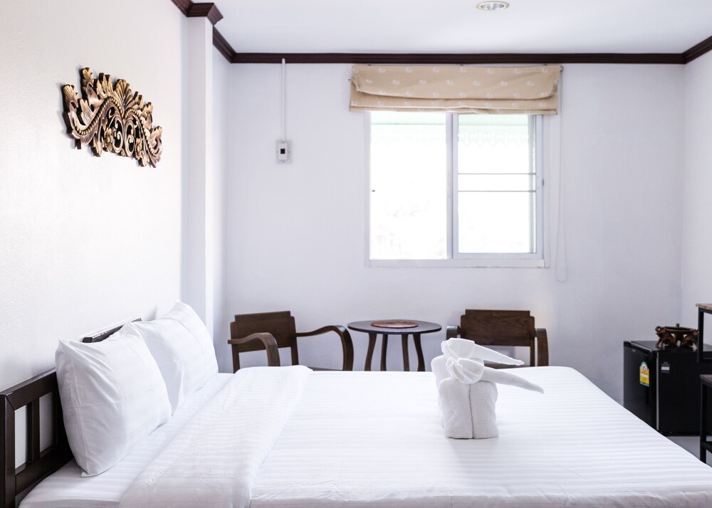 Vlodge Vegetarian & Vegan Hotel
