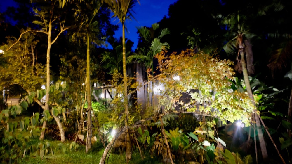 Voraman Hut