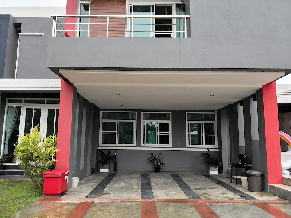 Votel Holiday House