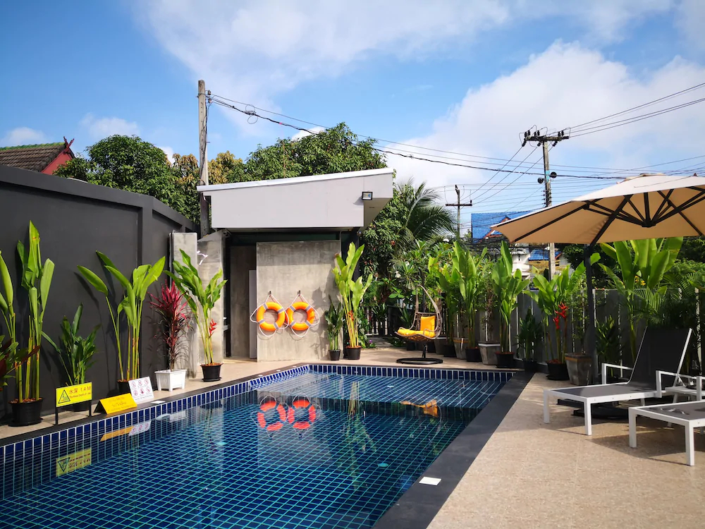 Votel Holiday House