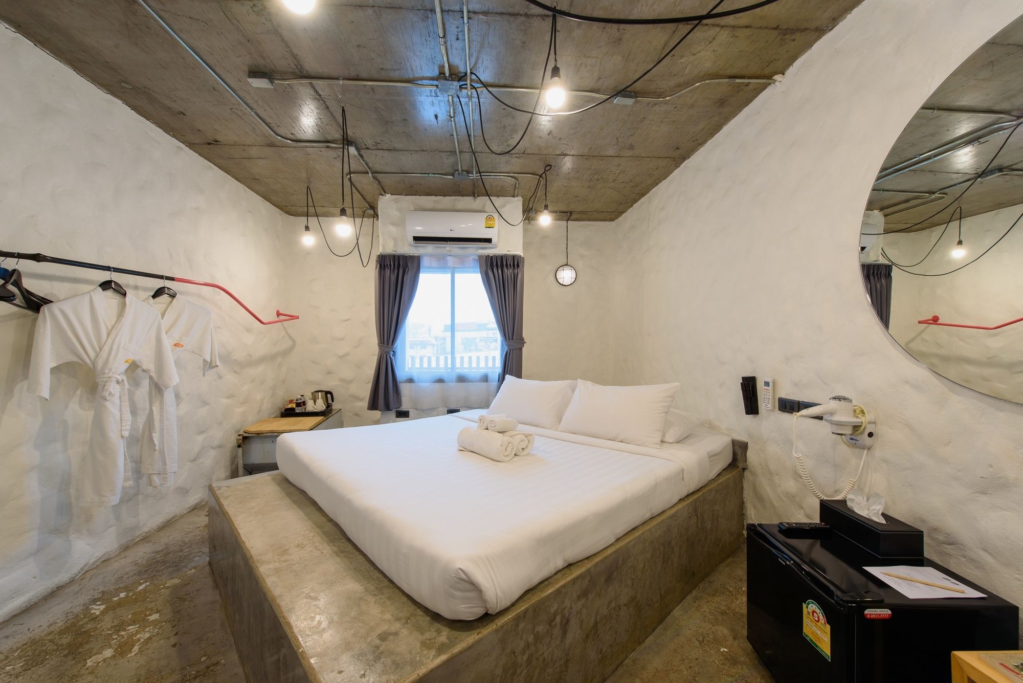 We Terminal Hotel