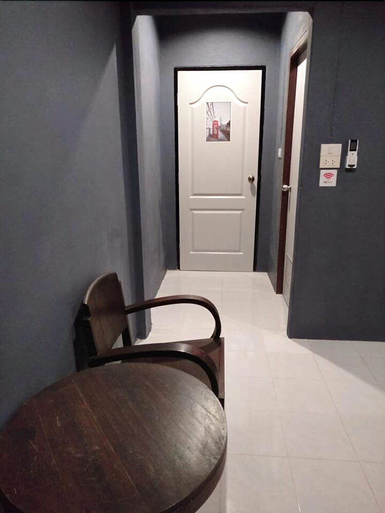 Bedcabin Hostel