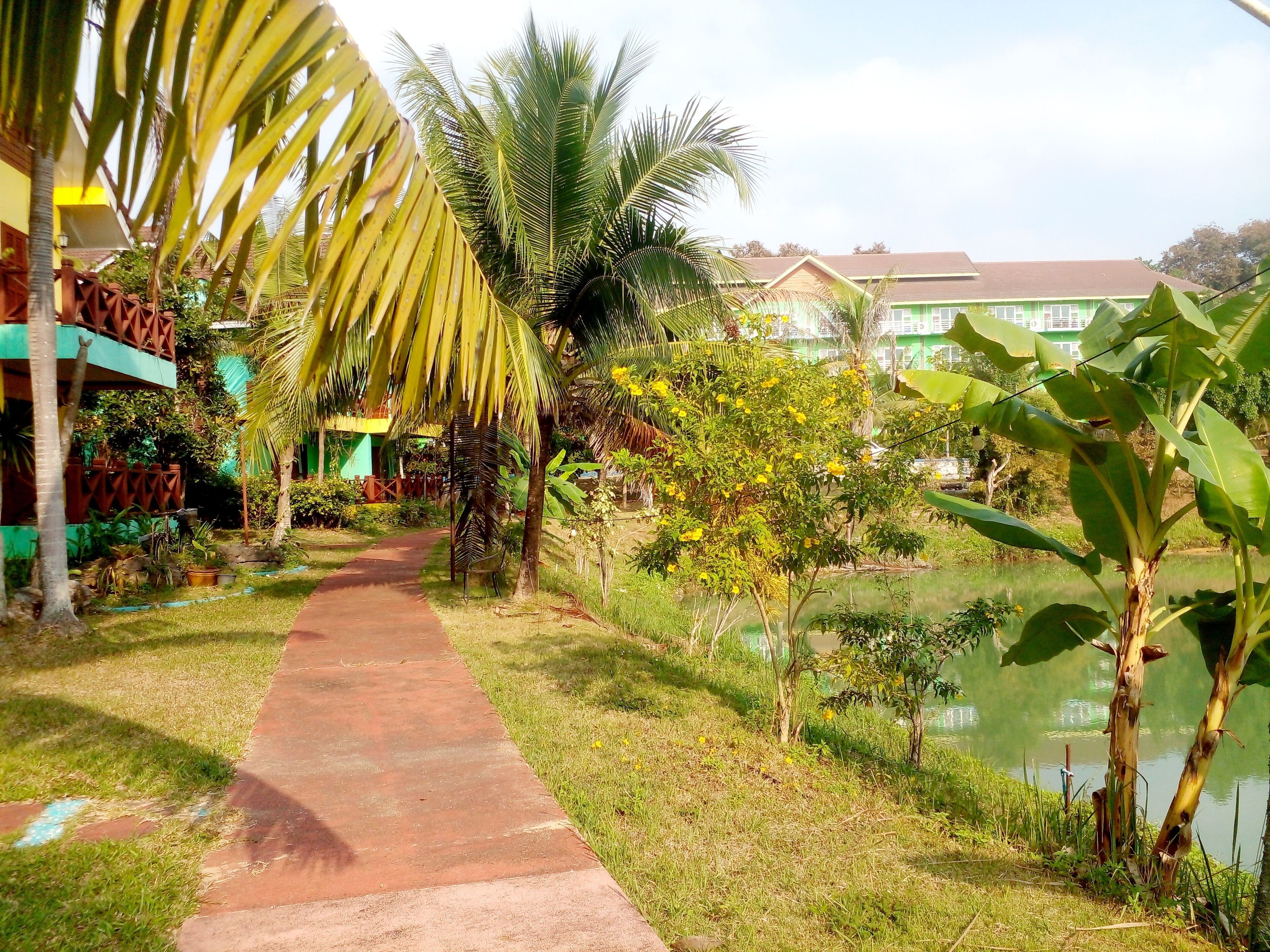 Saensukkho Green Hotel & Resort