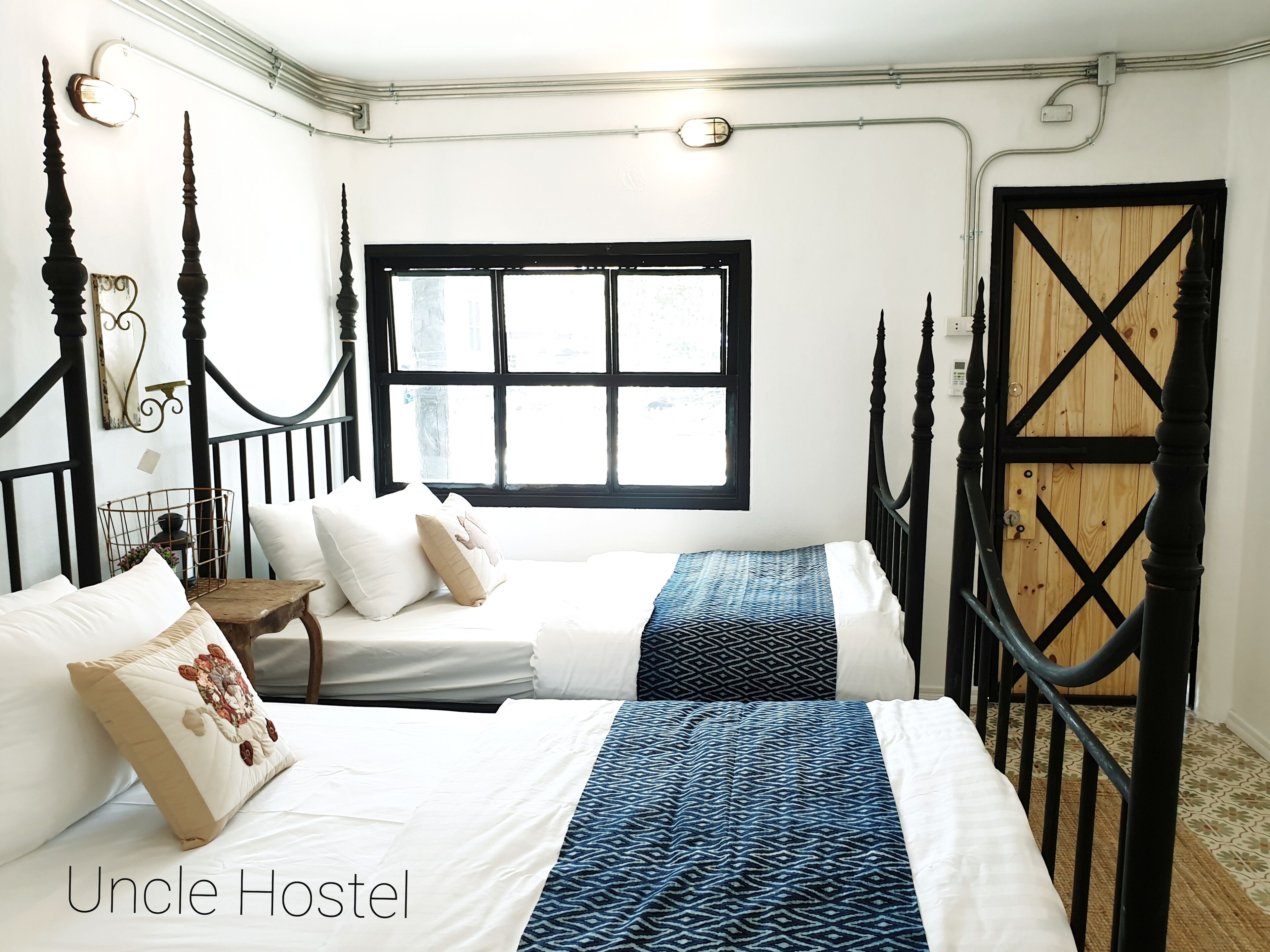 Uncle Hostel