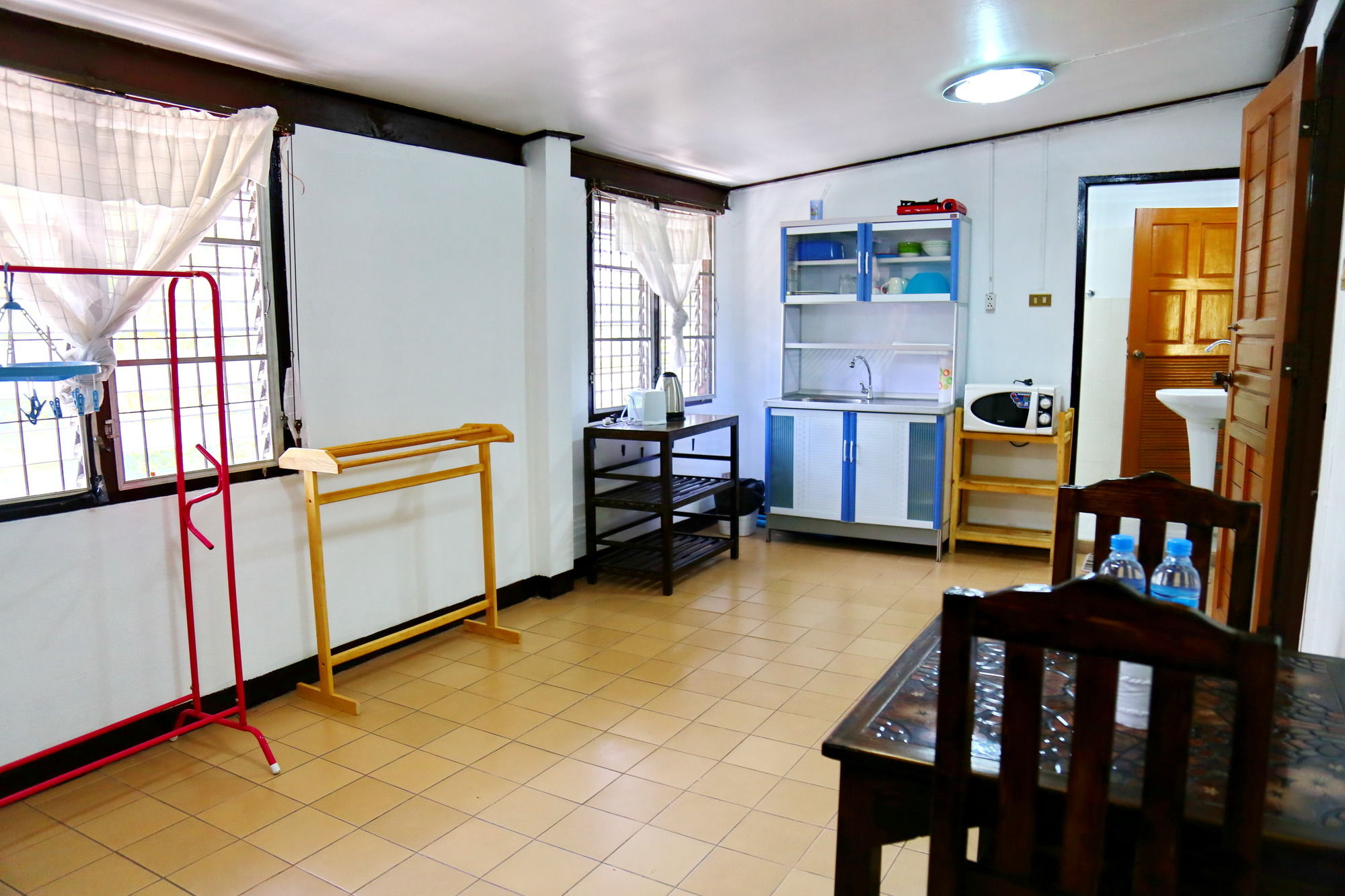 OYO 909 Guiding Star Resort