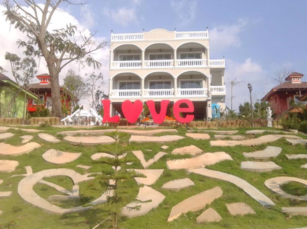 Foresta Hill Resort