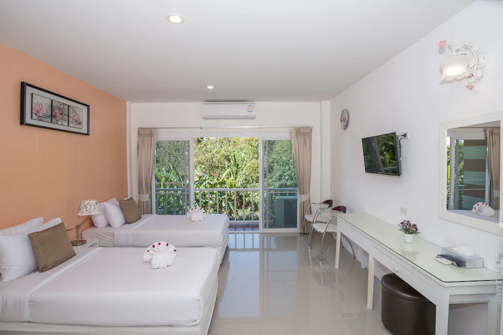 Phukaew Resort & Adventure Park