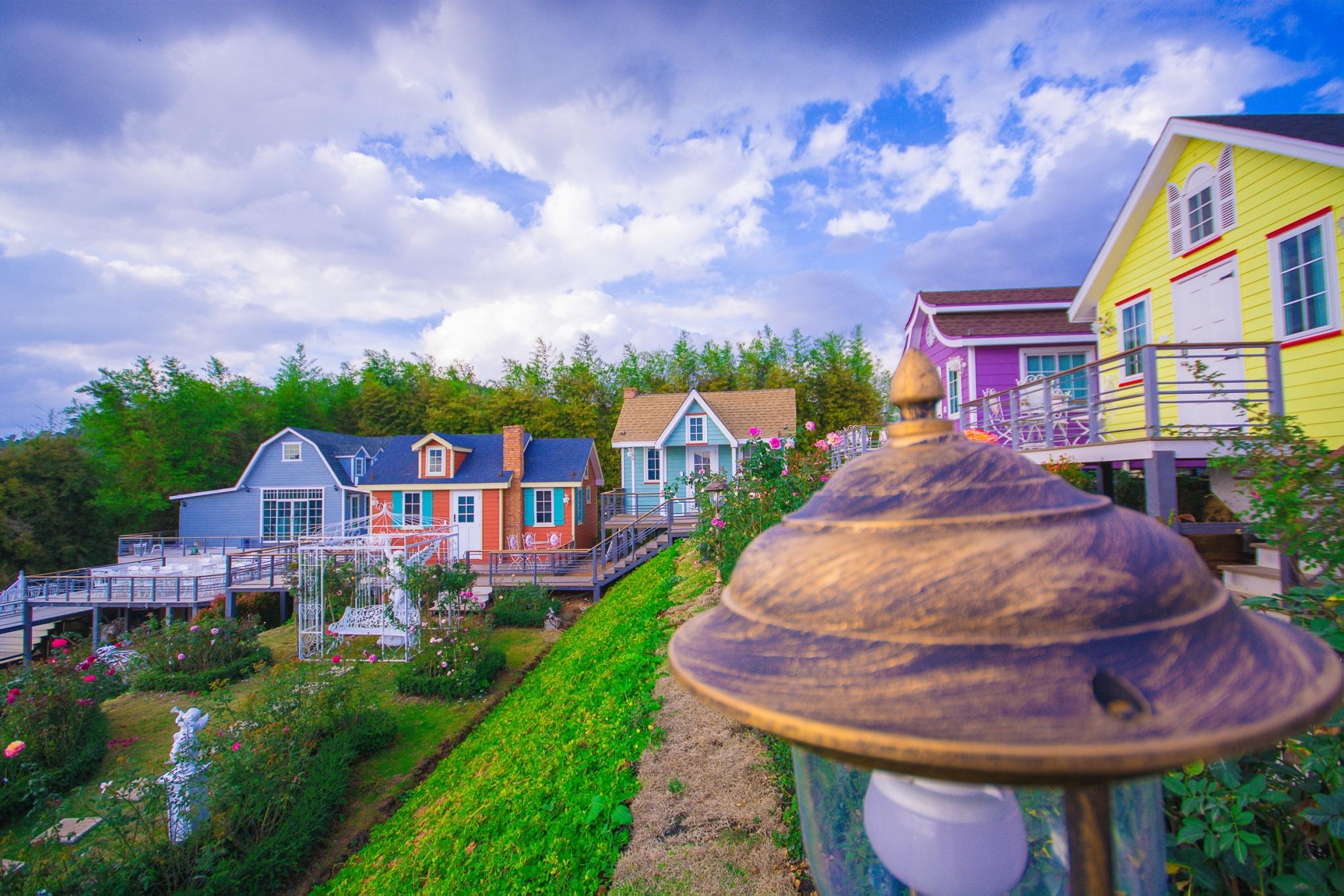 Vin View Rose Garden Resort