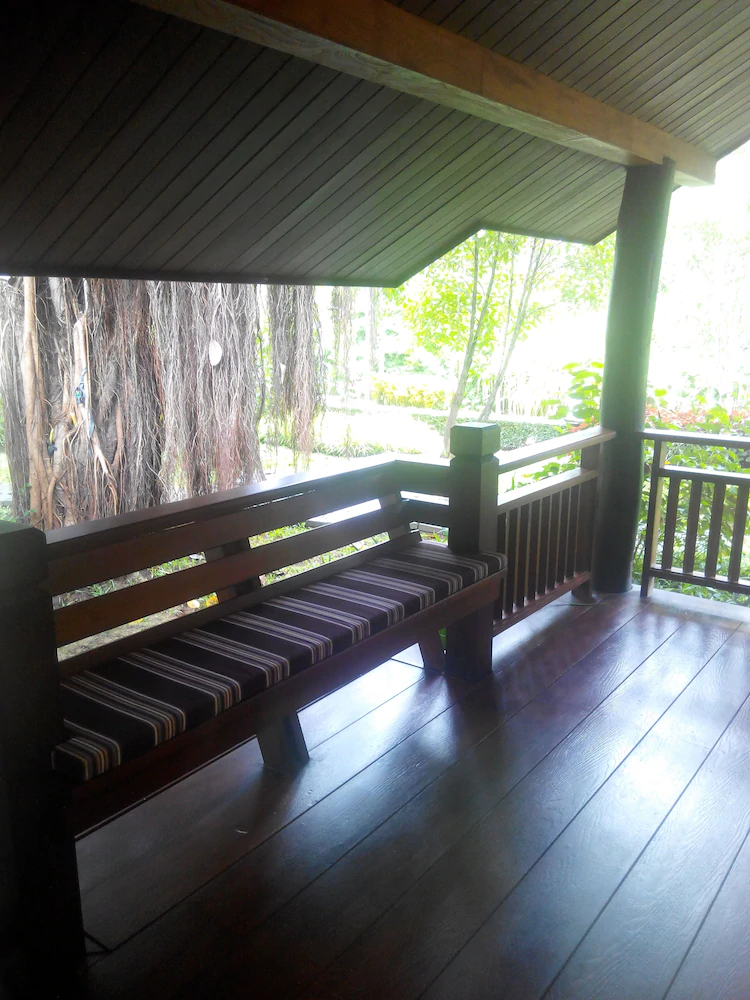 Khum Nakorn Villa