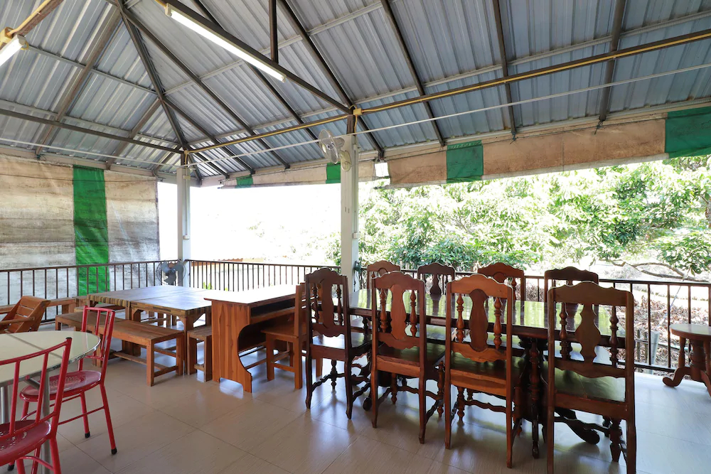 Kongsup Resort by OYO Rooms