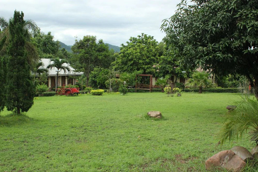 Baan Phuthadol