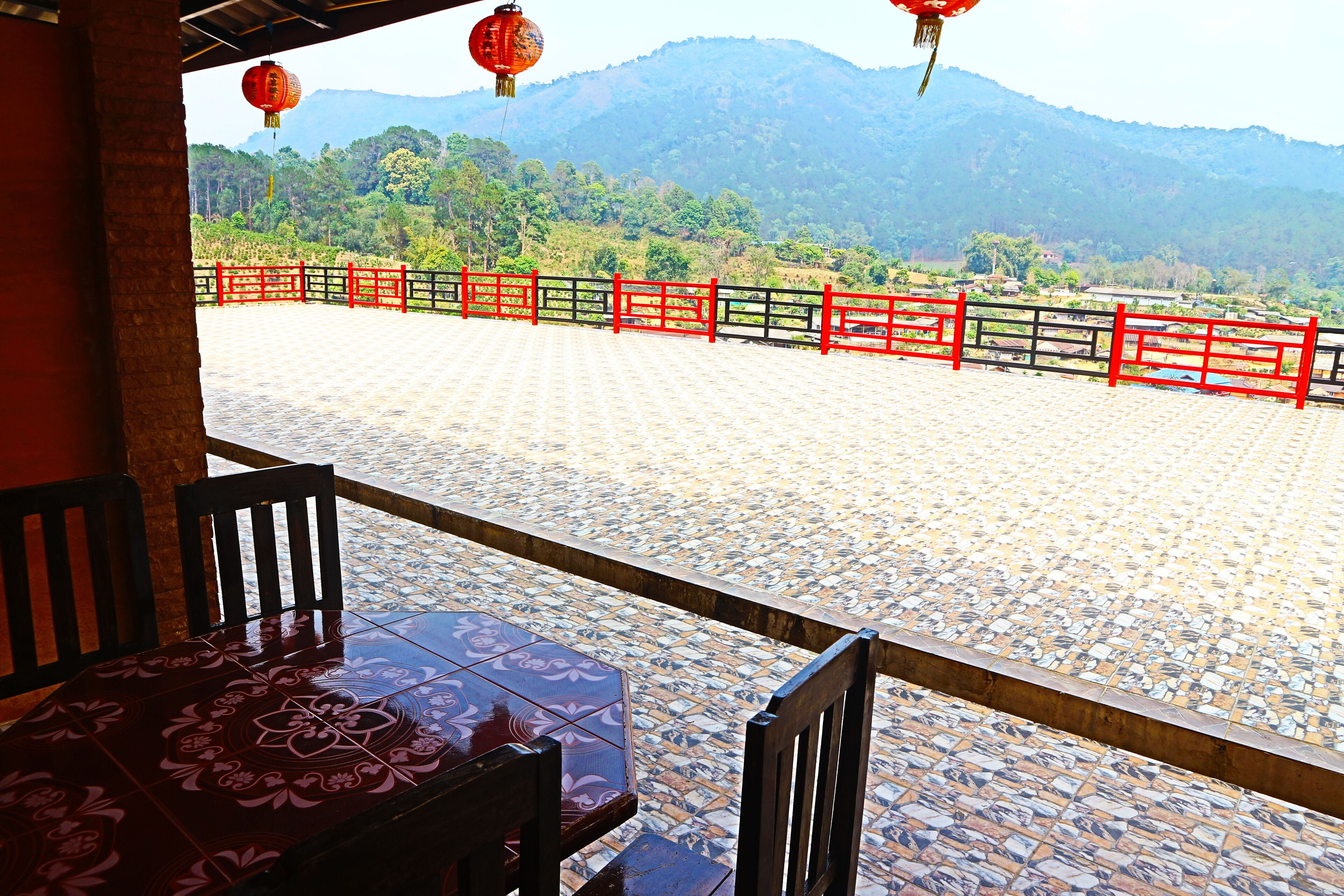 Chasa Rakthai Resort