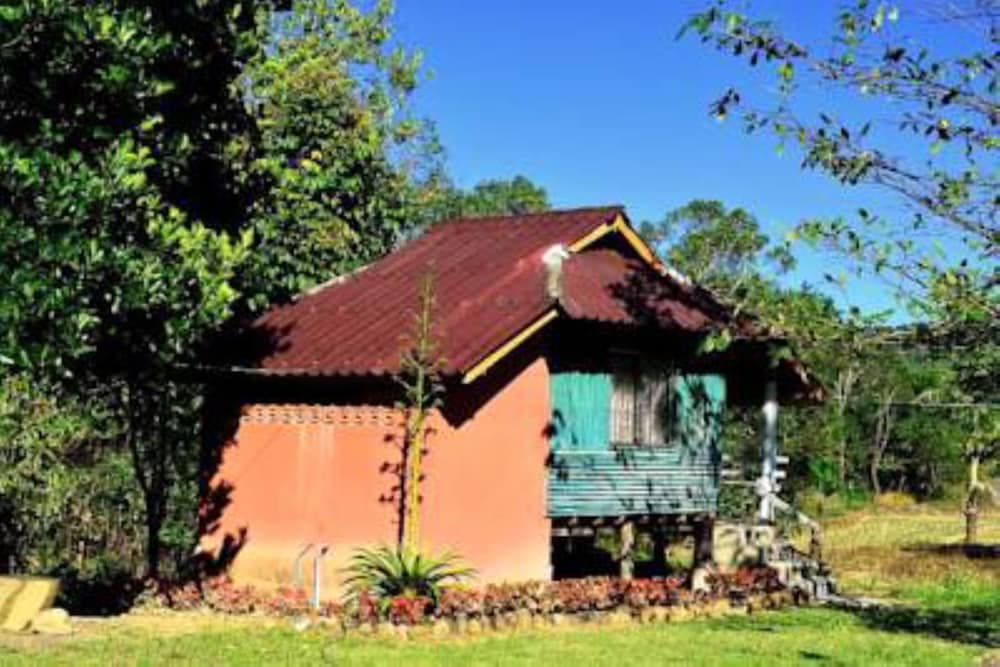 Mong Homestay Resort