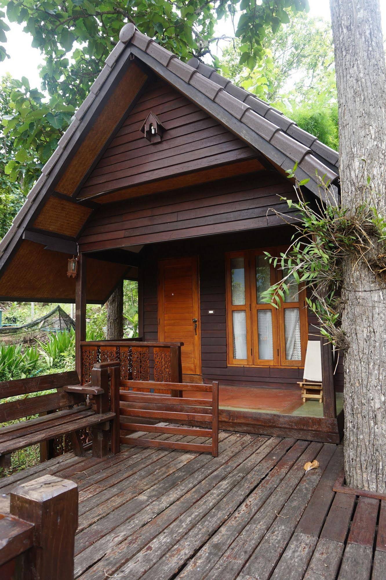 Phawengkham Resort and Restaurant