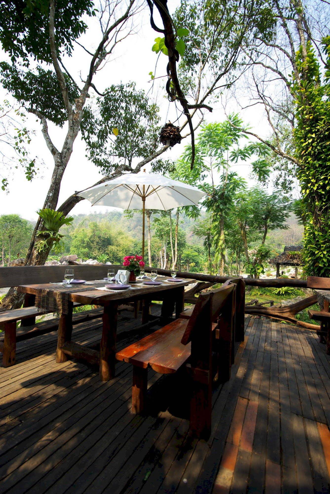 Tharnthong Lodges