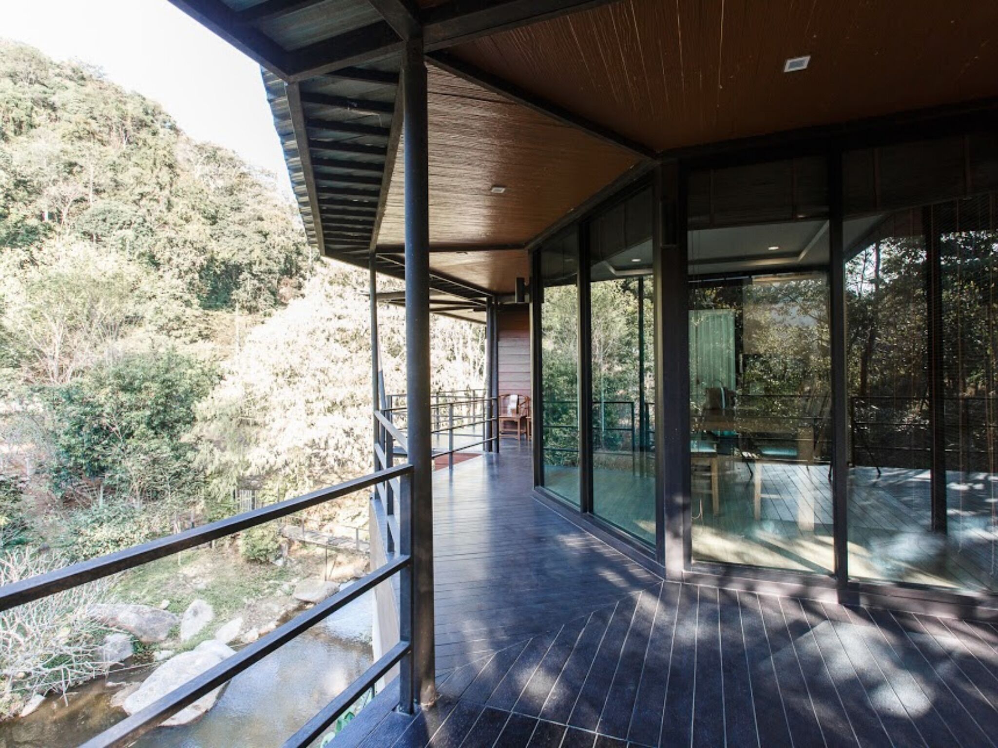The Stream House