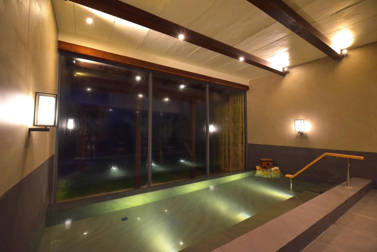 Onsen @ Moncham