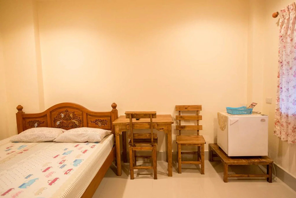Suriyamanee House