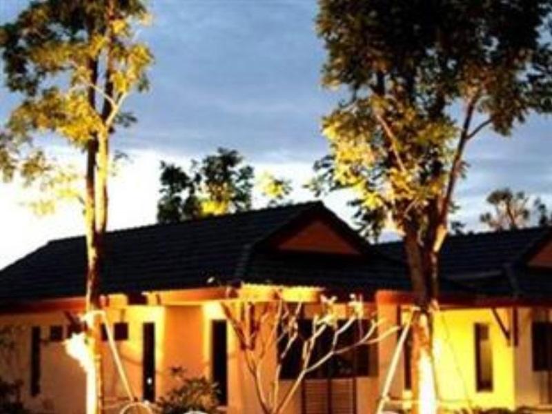 Bangrak Resort