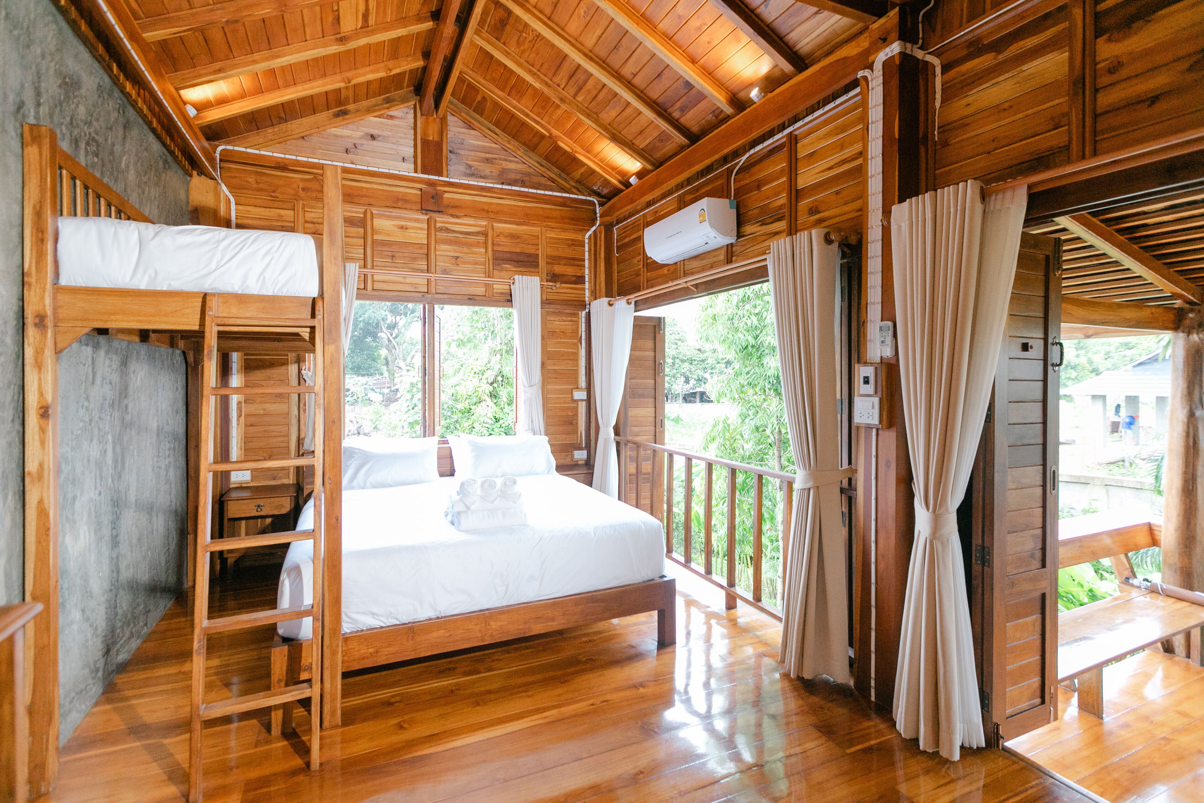 Saksila Resort