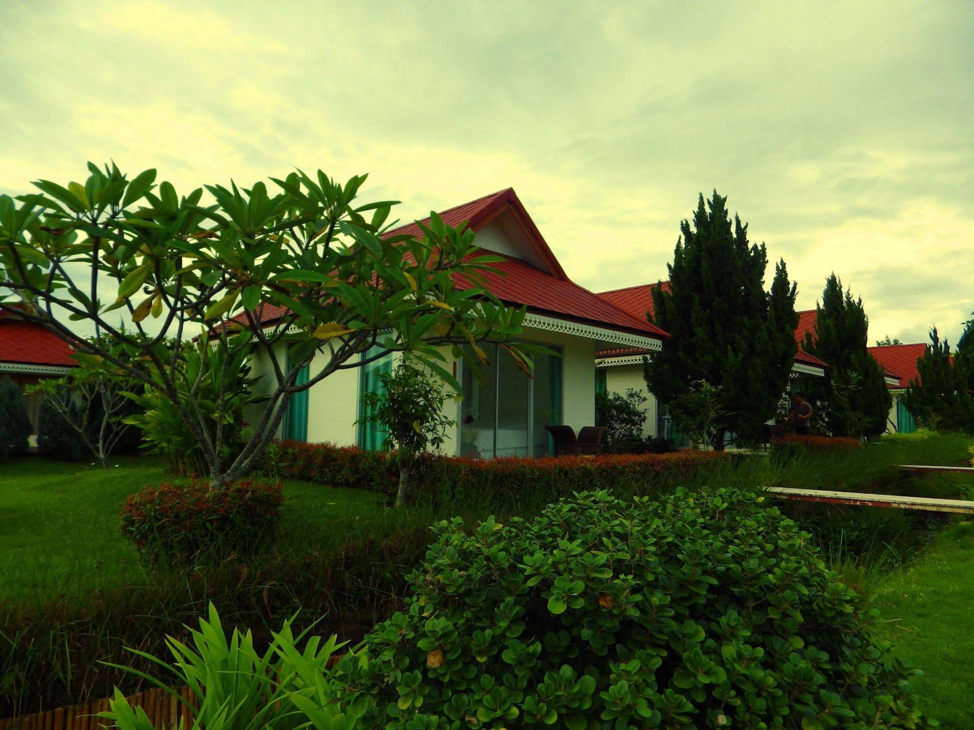 At Pai Resort