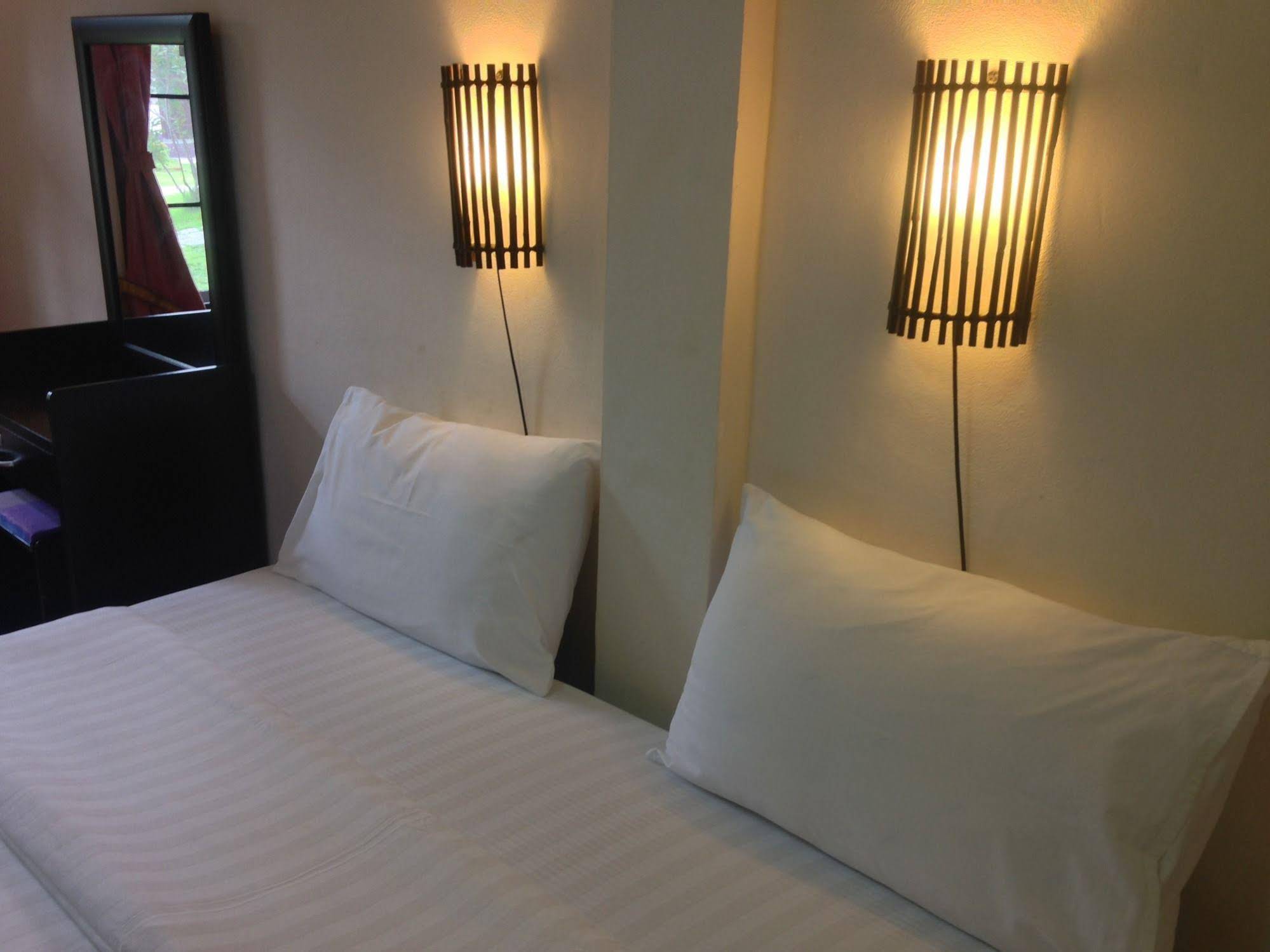 Hotel Pailifornia