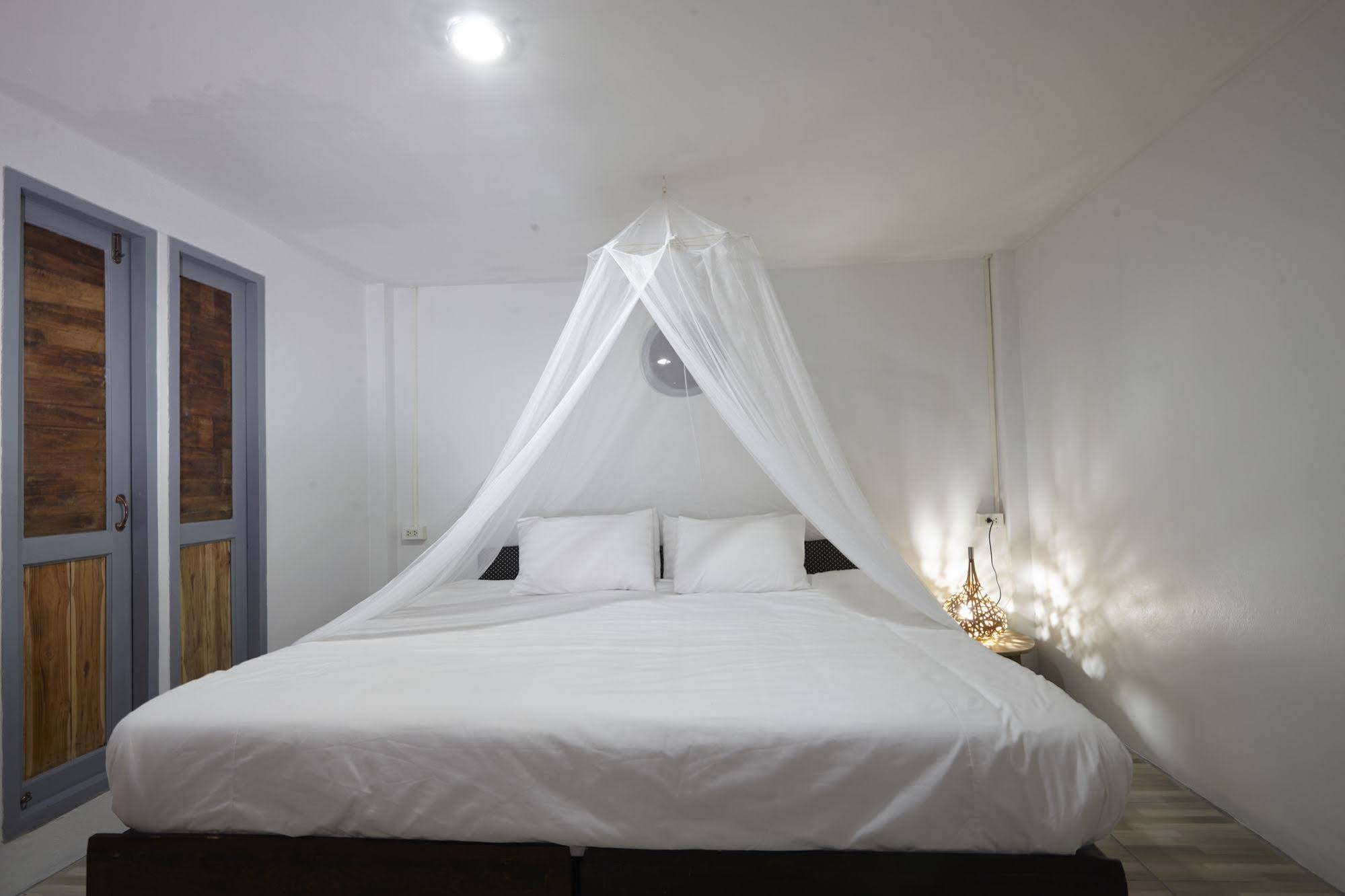 House of Love @ Pai