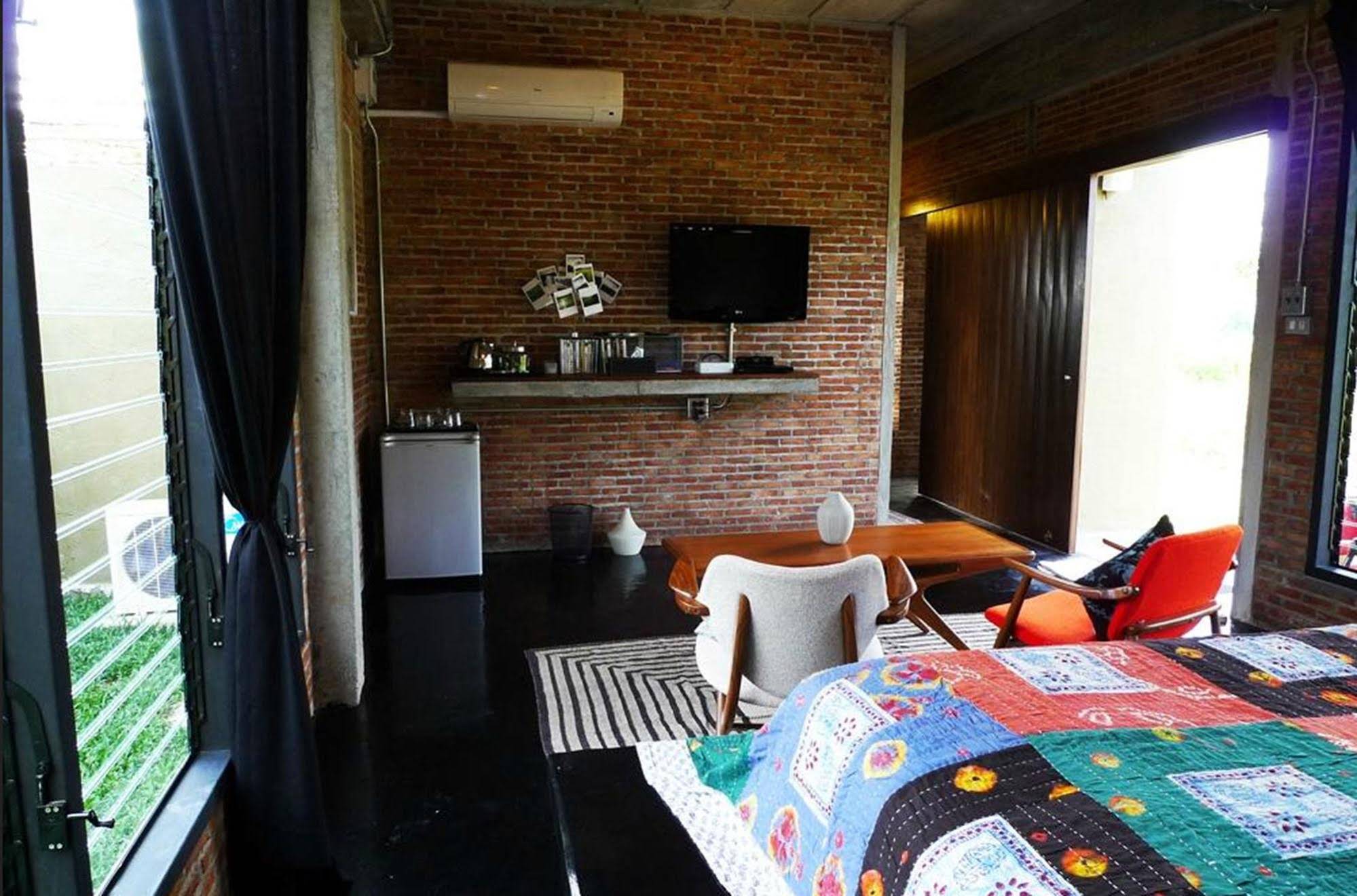 Love Pai Home