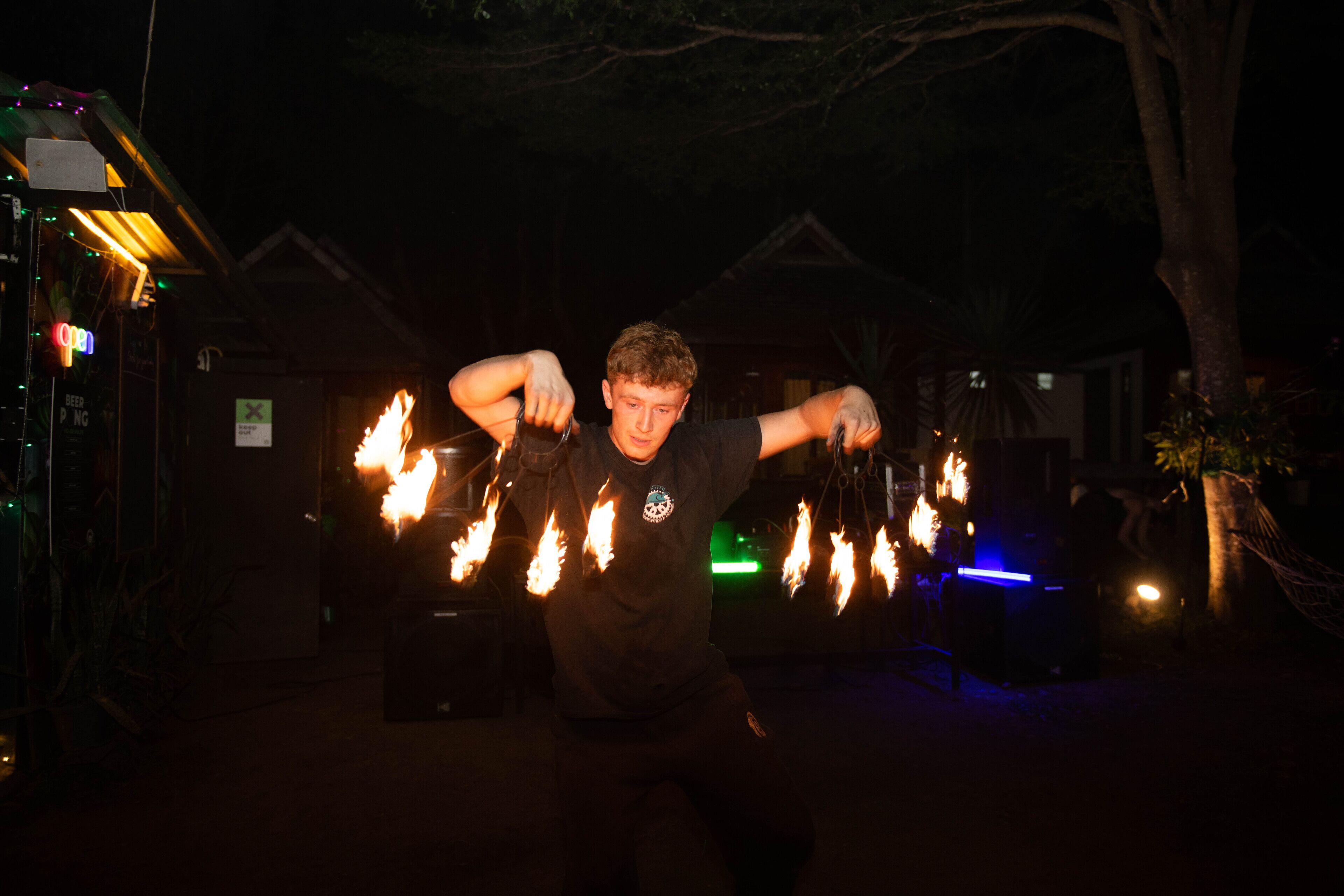 Mad Monkey Hostel Pai