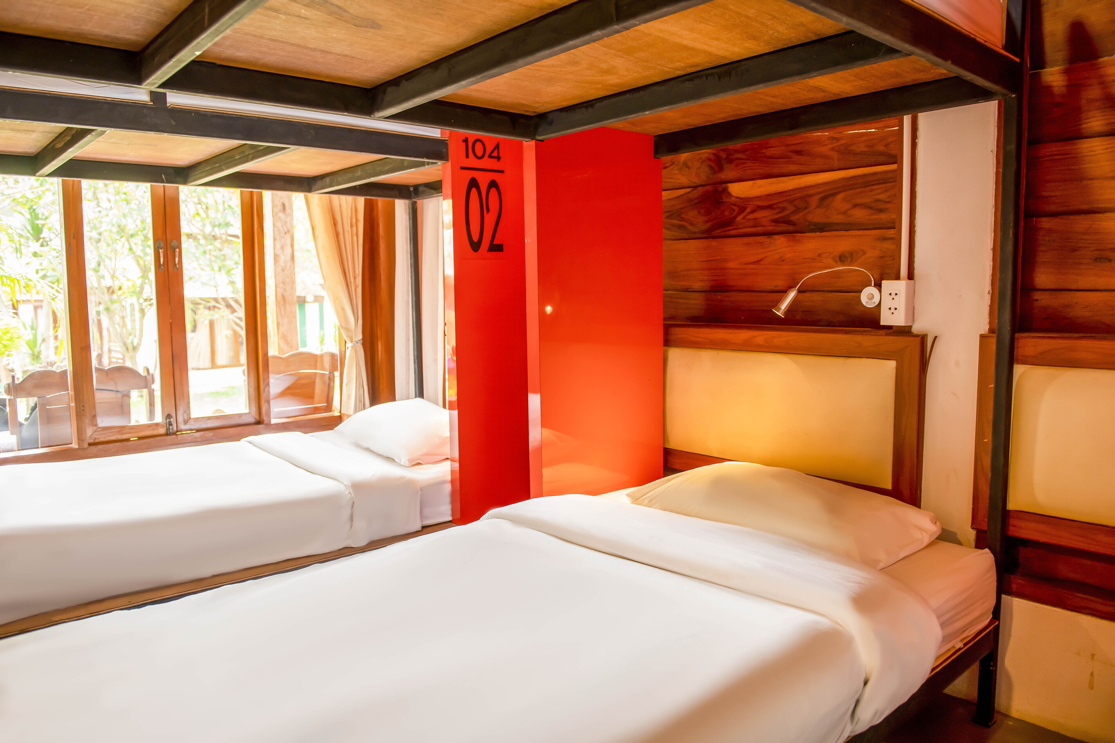 Mad Monkey Hostel Pai