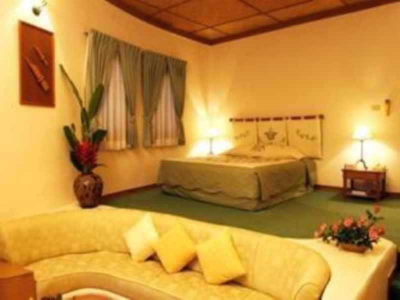 The Imperial Phukaew Hill Resort