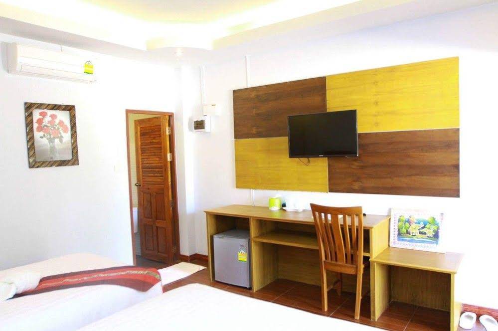 Hug Pua Hotel