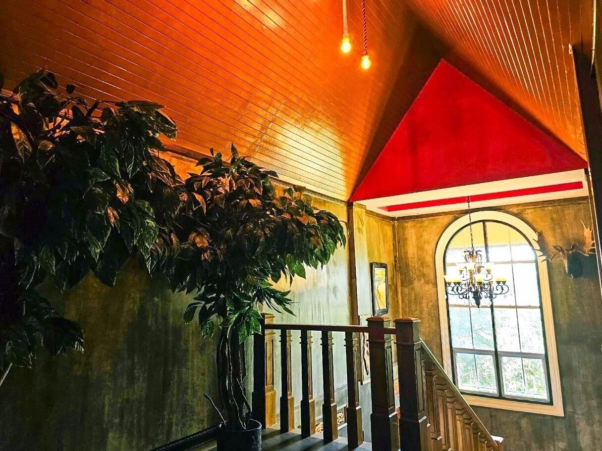 Chiangmai Lanna & Modern Loft Hotel
