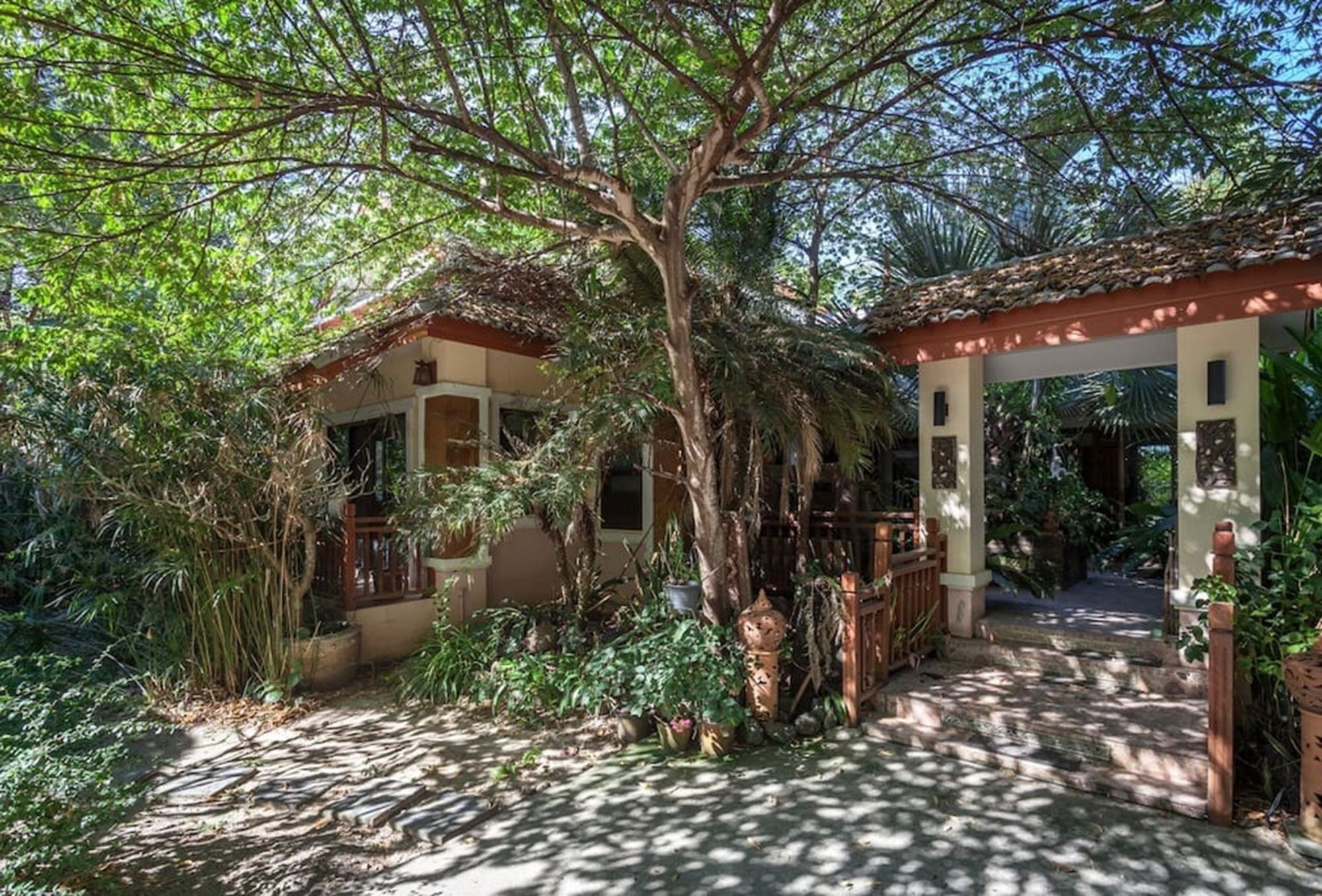 Enchanted Garden Bangalows