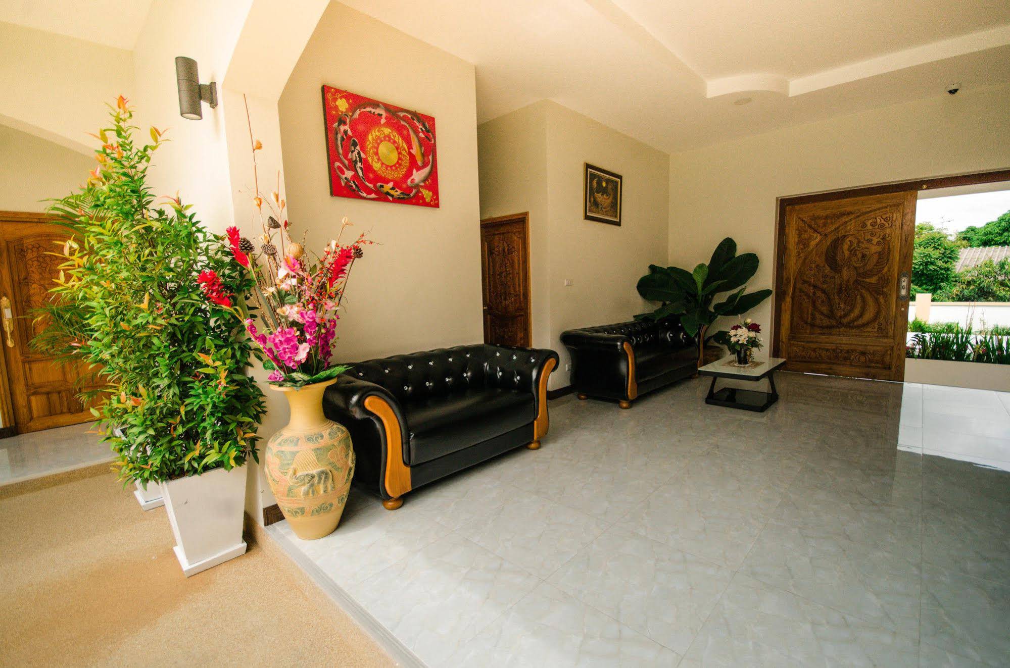 Nok Resort & Hotel