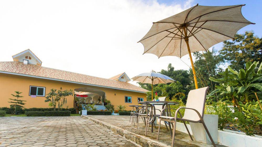 Nok Resort & Hotel