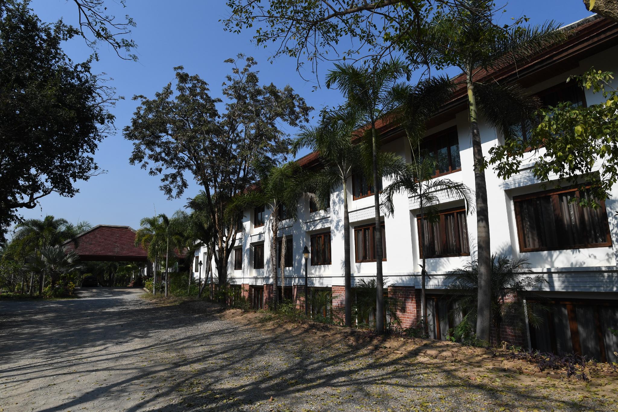 Tak Andaman Resort & Hotel