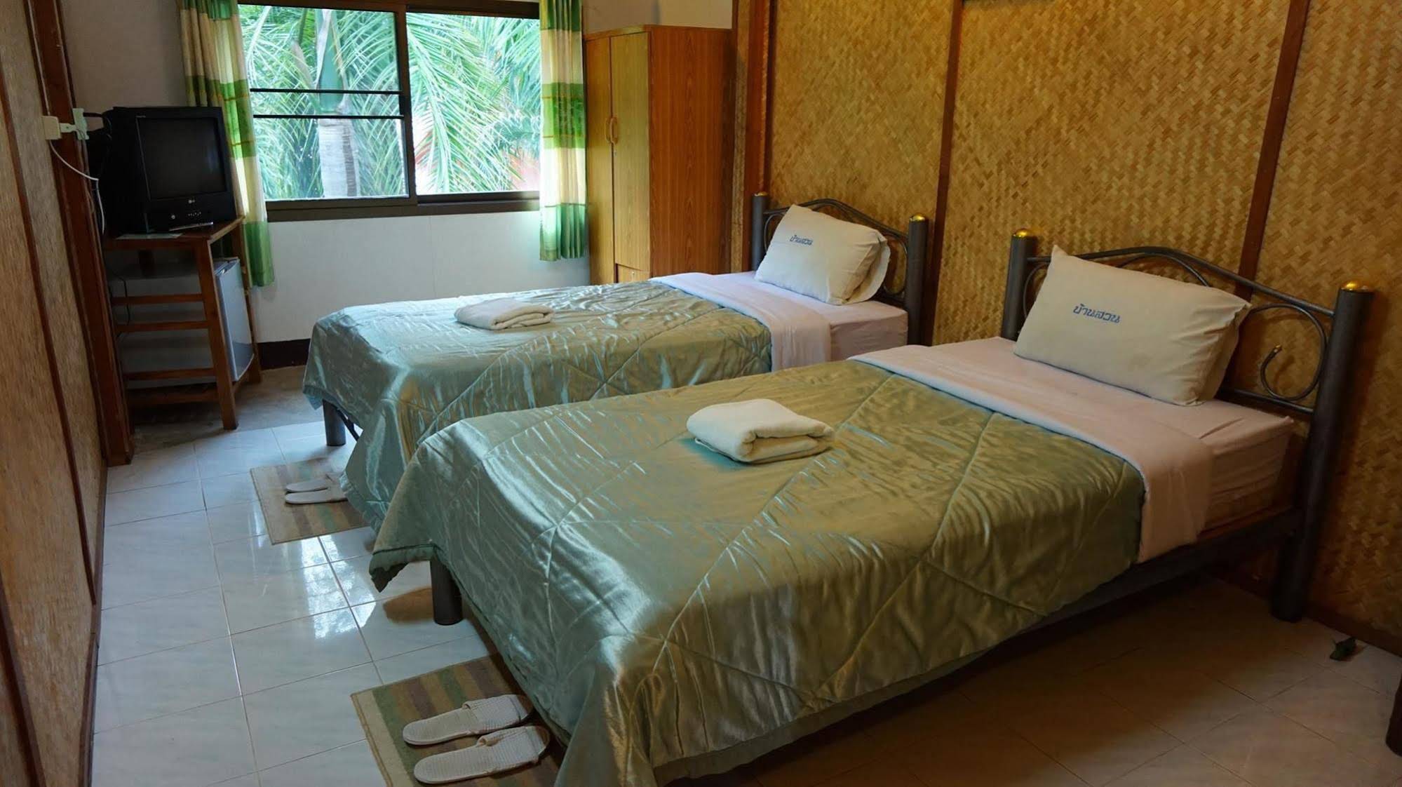 Khunmai Baansuan Resort