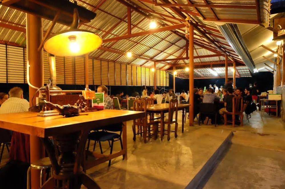 Khunmai Baansuan Resort