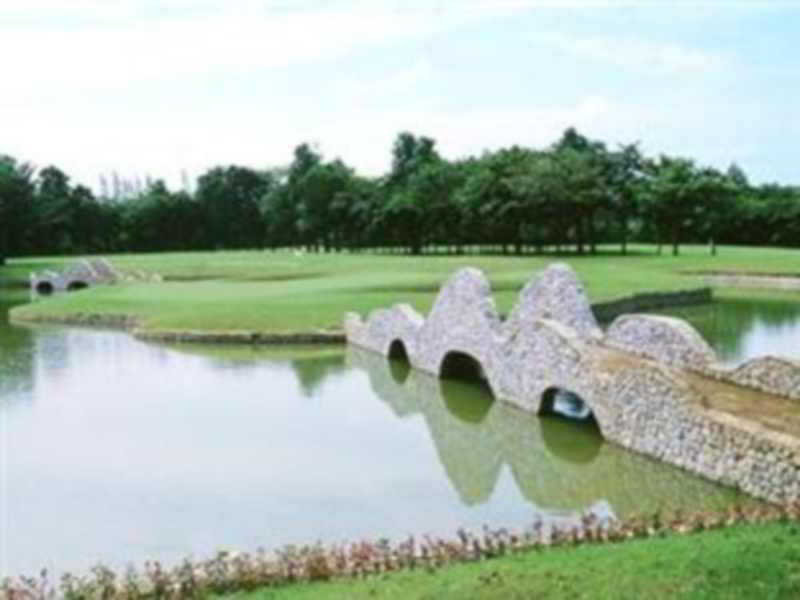 Iyara Park Hotel & Resort