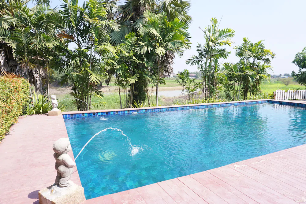 Uthai River Lake Resort
