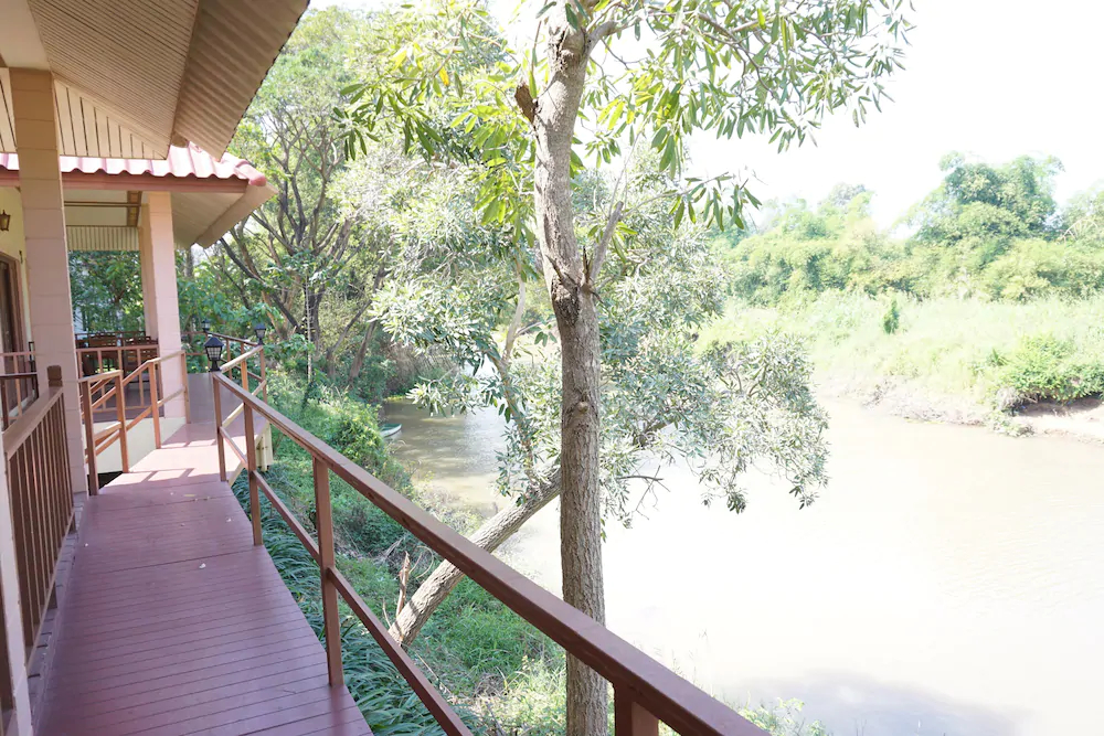 Uthai River Lake Resort