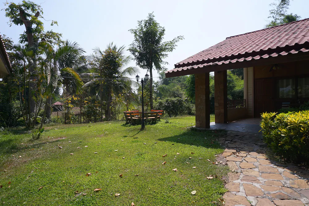 Uthai River Lake Resort