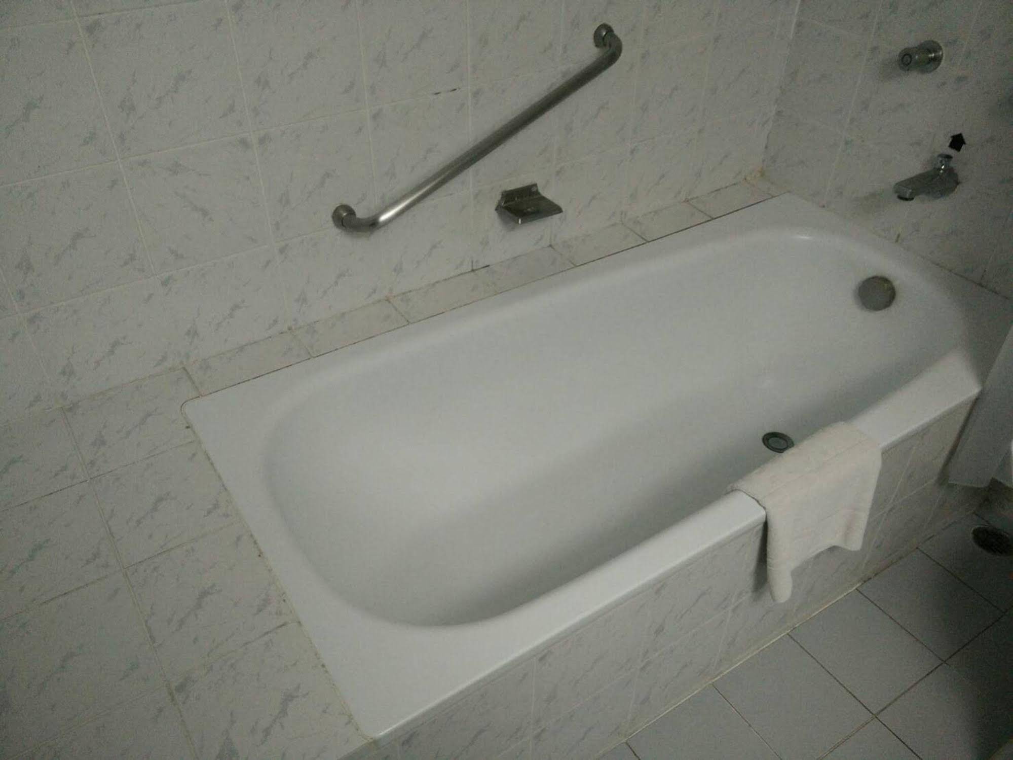 Friday Hotel