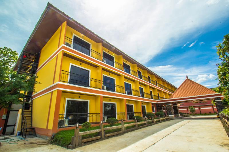 Maladee Hotel