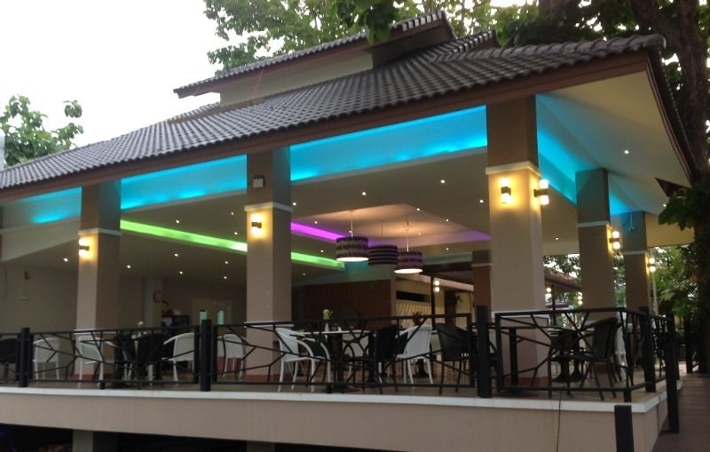 Chiangkhong Teak Garden Riverfront Hotel